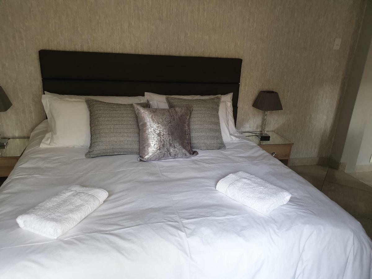 Elephant Bush Guest Cottage อัลเบอร์ตัน ภายนอก รูปภาพ